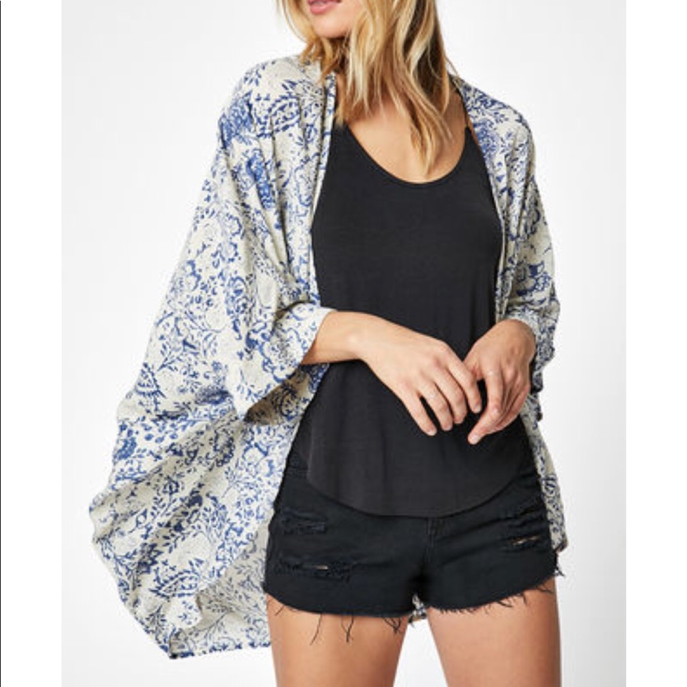 LA Hearts cocoon kimono